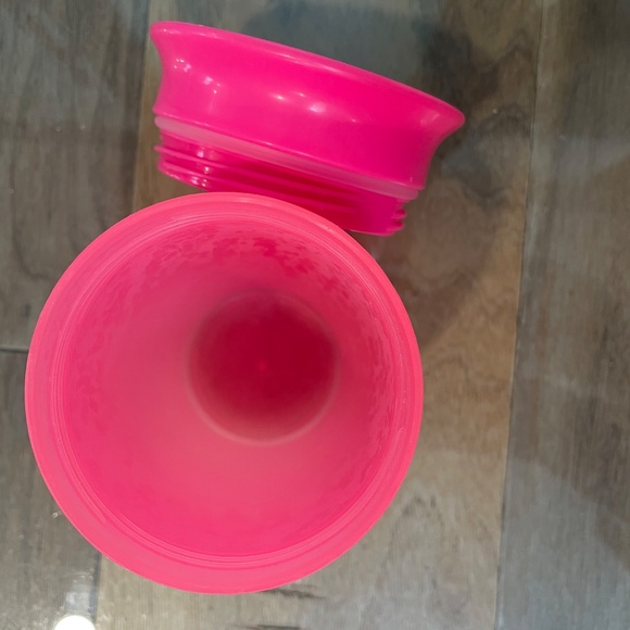 Excellent Condition Toddler 360 Degree Sipping Cup - Picture 6 of 8